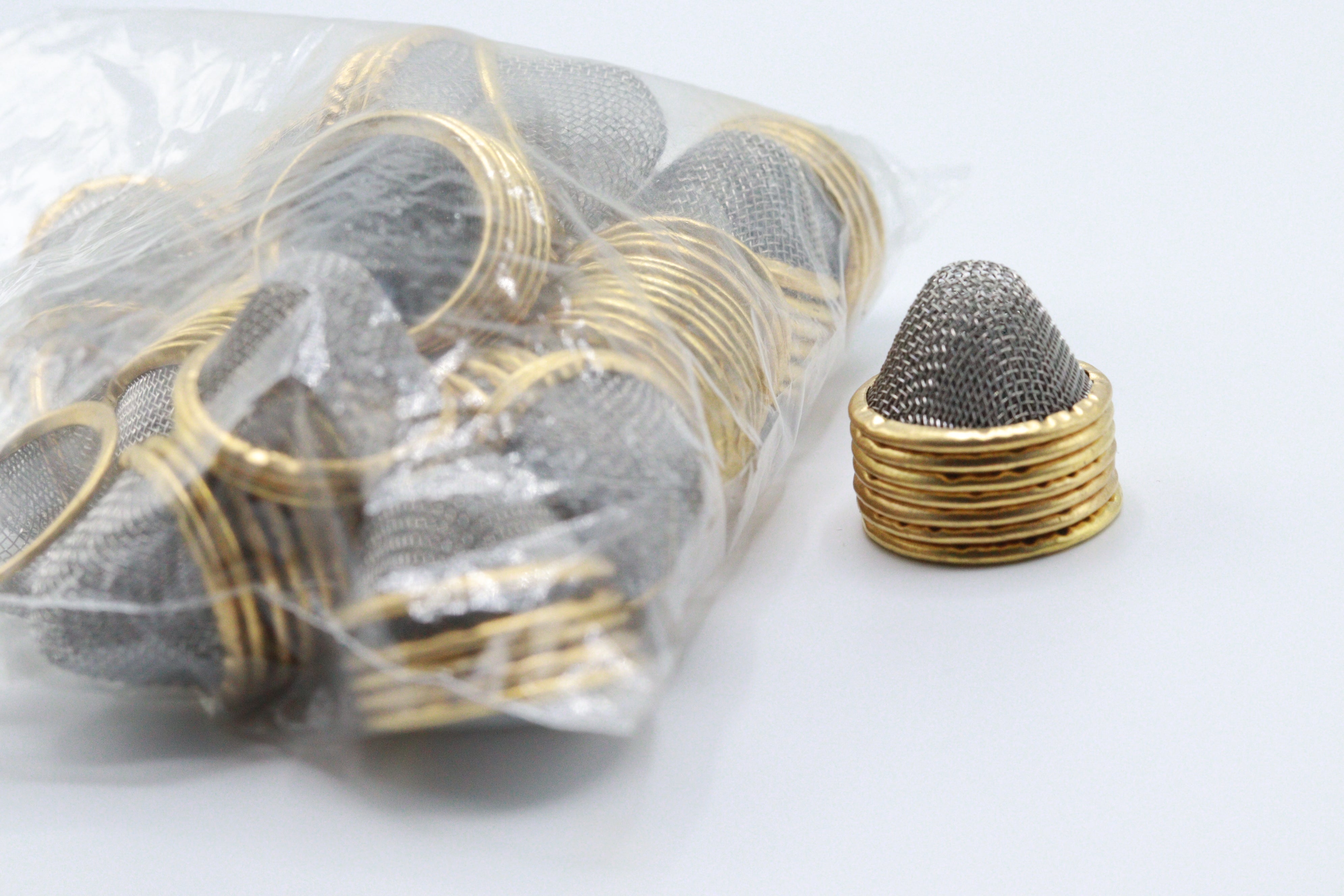 Conical Pipe Filter Screens Smoking Pipe Accessories Metal Pipe Filters Wood Pipe Screens Glass Pipe Sieves Smoking Pipe Gadgets Pipe Maintenance Tools Pipe Filter Gauzes Smoking Essentials Smoking Supplies