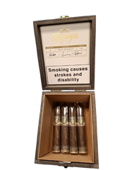 Premium Cigars - Balmoral Anejo